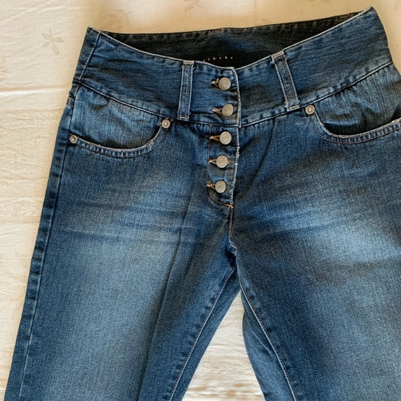 Sisley Italy Flare Button Fly Jeans Y2K 100% Cotton Made in Italy New Never Worn - Picture 2 of 9